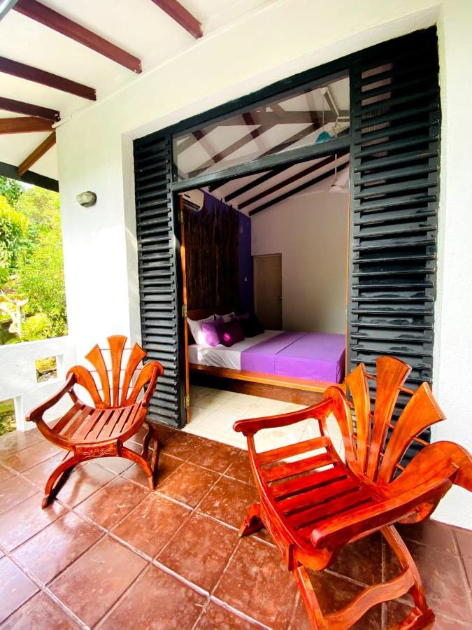 Surf N Spice - Hiriketiya Hotel Dikwella Exterior foto